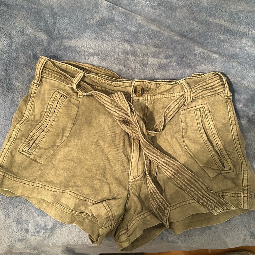 AE shorts